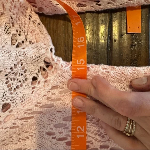 TEMPTATION POSITANO Designer Lace Light Baby Pink Top Blouse Size XS - Picture 6 of 7